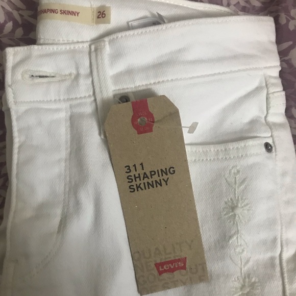 levi's 311 white jeans